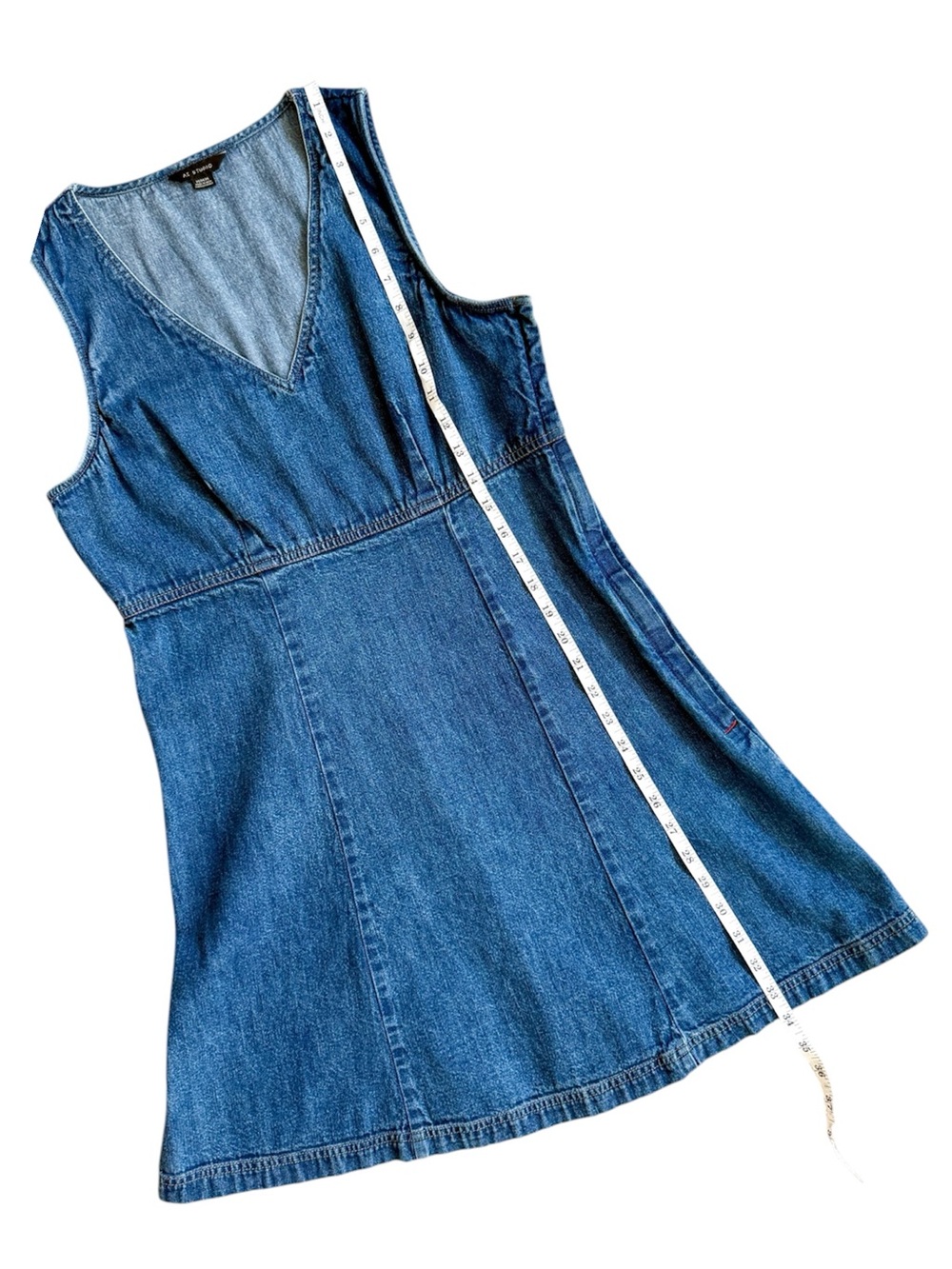 AE Studio Classic Blue Denim V-Neck Sleeveless Mini Dress Size M - Picture 9 of 10